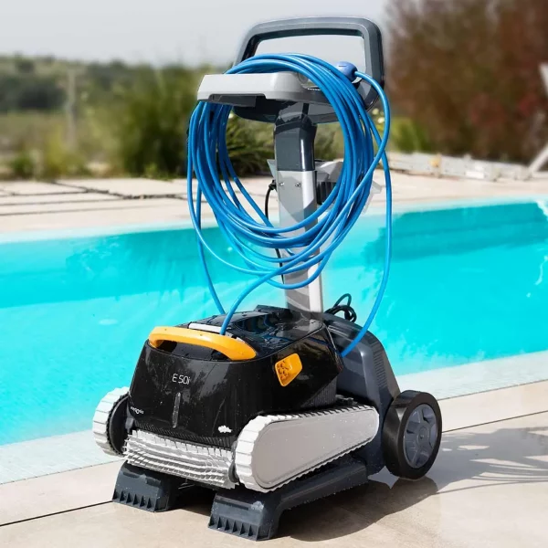 Dolphin E50i | Máxima comodidad y control en la limpieza de tu piscina - Imagen 2